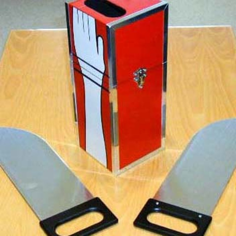 Arm Box Illusion by Magic Ian ? â Martin's Magic Collection