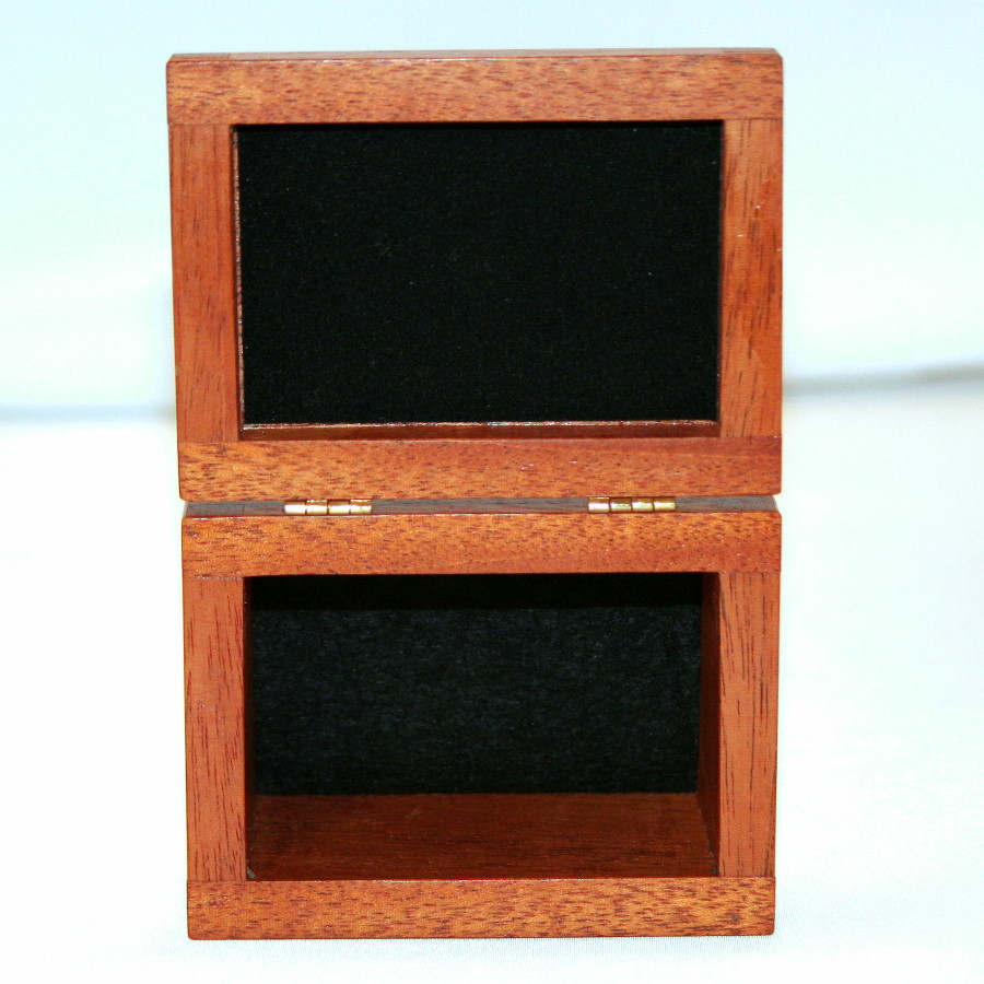 Baffle Box by Colin Rose Martin's Magic Collection