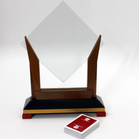 Review by Andy Martin for Crystal Card Catch by Owen Magic Supreme