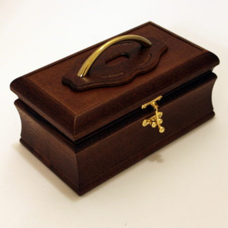 Review by Andy Martin for Magician's Changing Chest by Mikame Craft