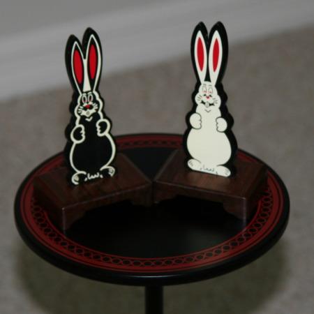 Banjo Appearing Table by Mikame Craft
