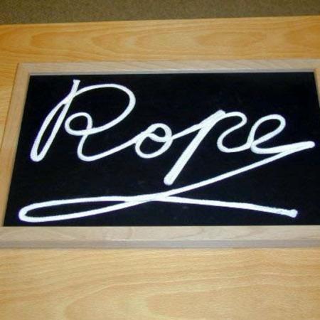 Rope Blackboard by Mikame Craft