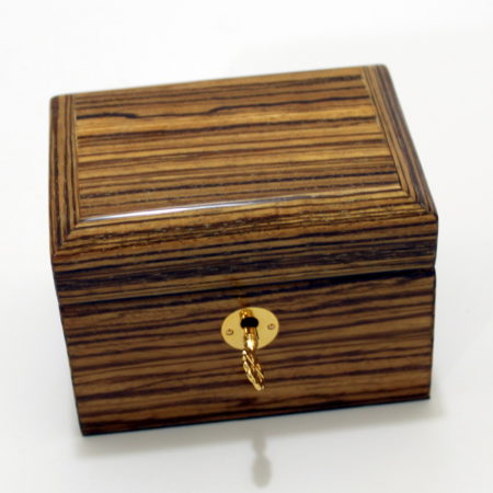 Review by Andy Martin for Zingana Box by Magic Wagon